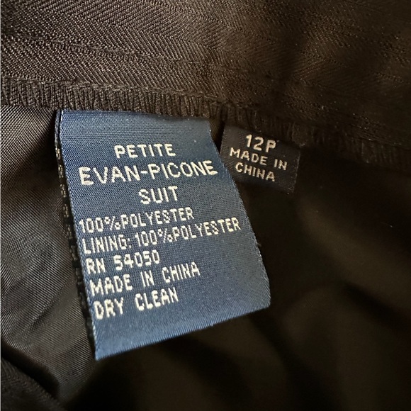 Evan Picone PETITE Black 2 Piece Suit Button Vintage Career Office 12P Petite - Picture 9 of 14